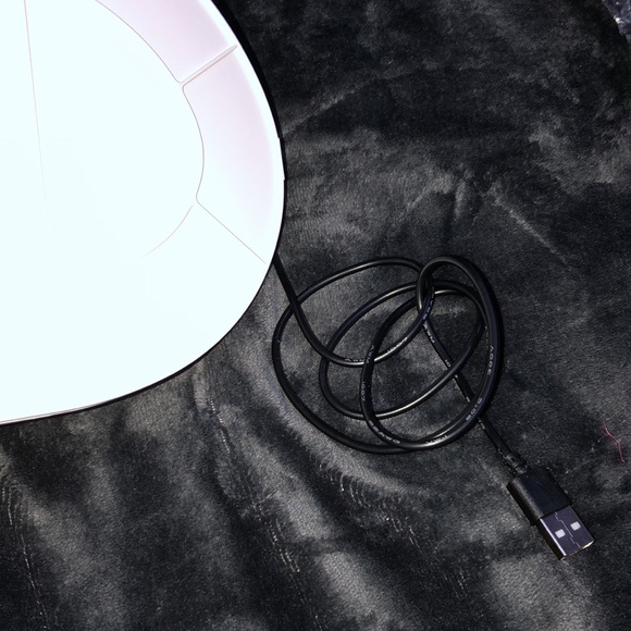 UV/LED NAIL LAMP! SWIPE➡️ - Picture 10 of 11